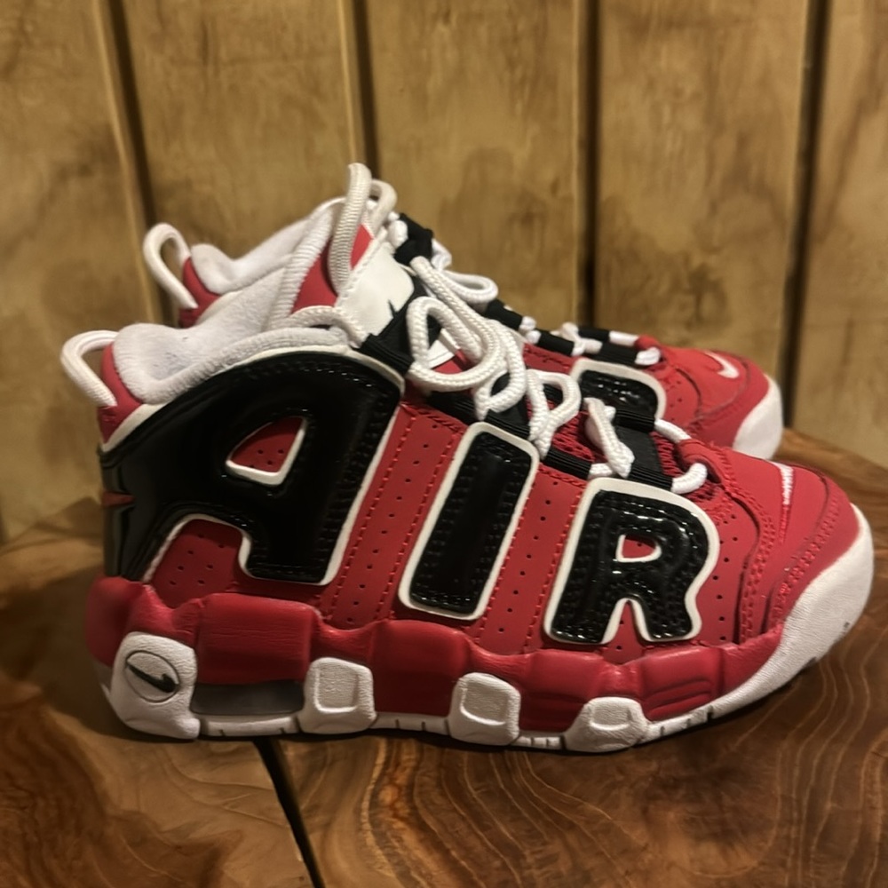 PO: Kids 1995 Jordan’s in great condition